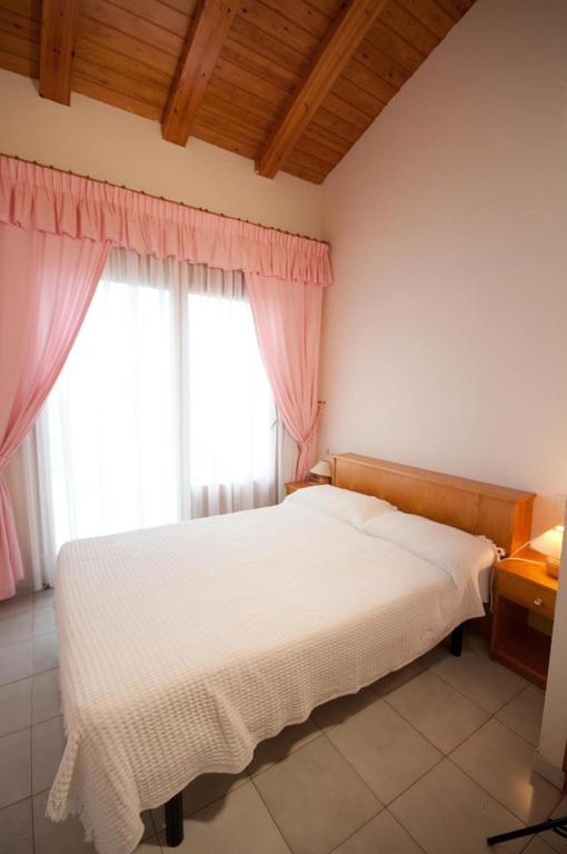Apartamentos Siglo XXI - Ancla Sant Feliu de Guíxols Zimmer foto